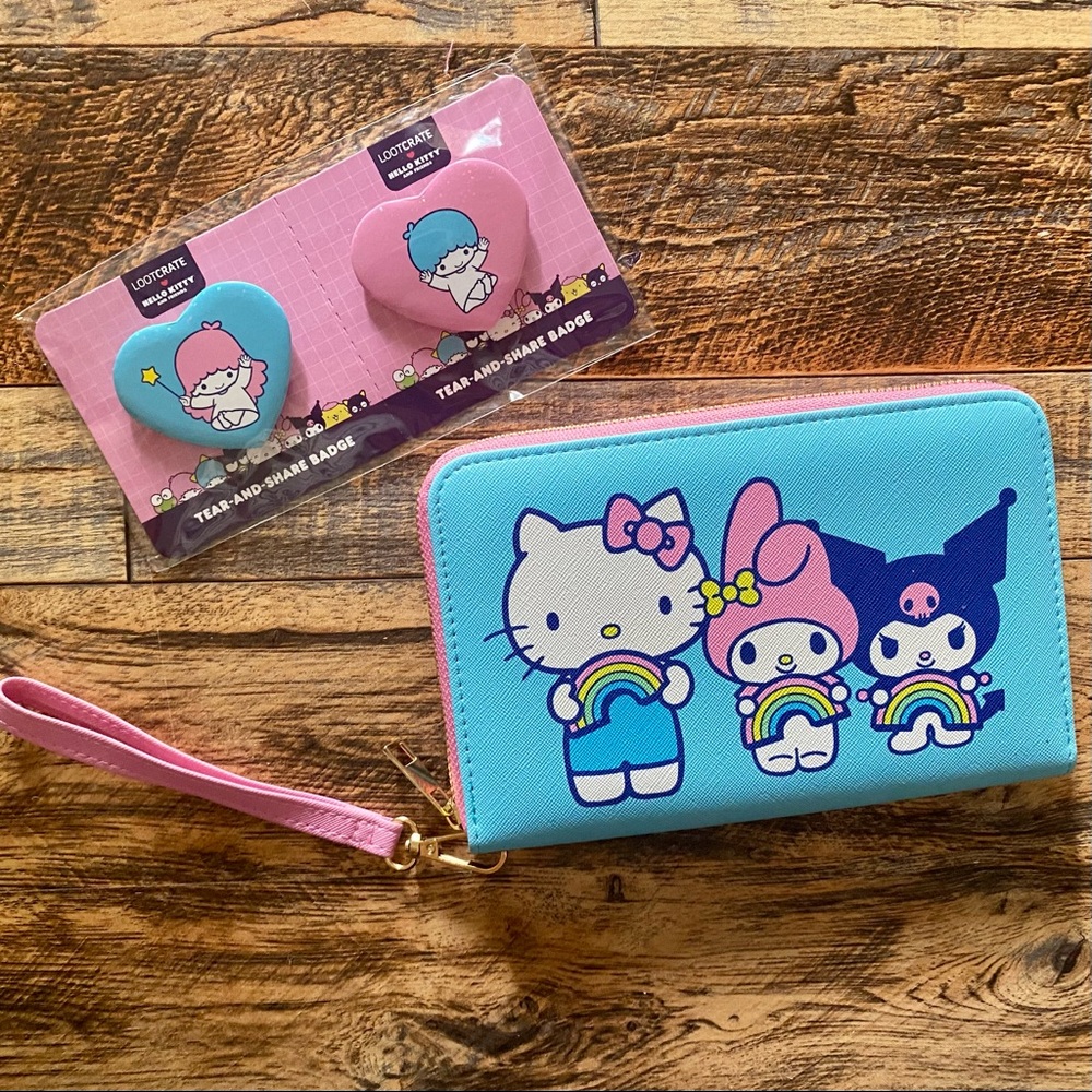 Sanrio x Loot Crate Wristlet Wallet & Button Set - Kuromi